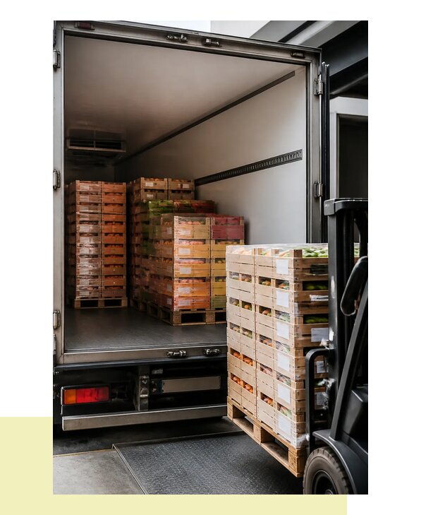 Перевозка сельхозпродукции на паллетах с доставкой в Назарово